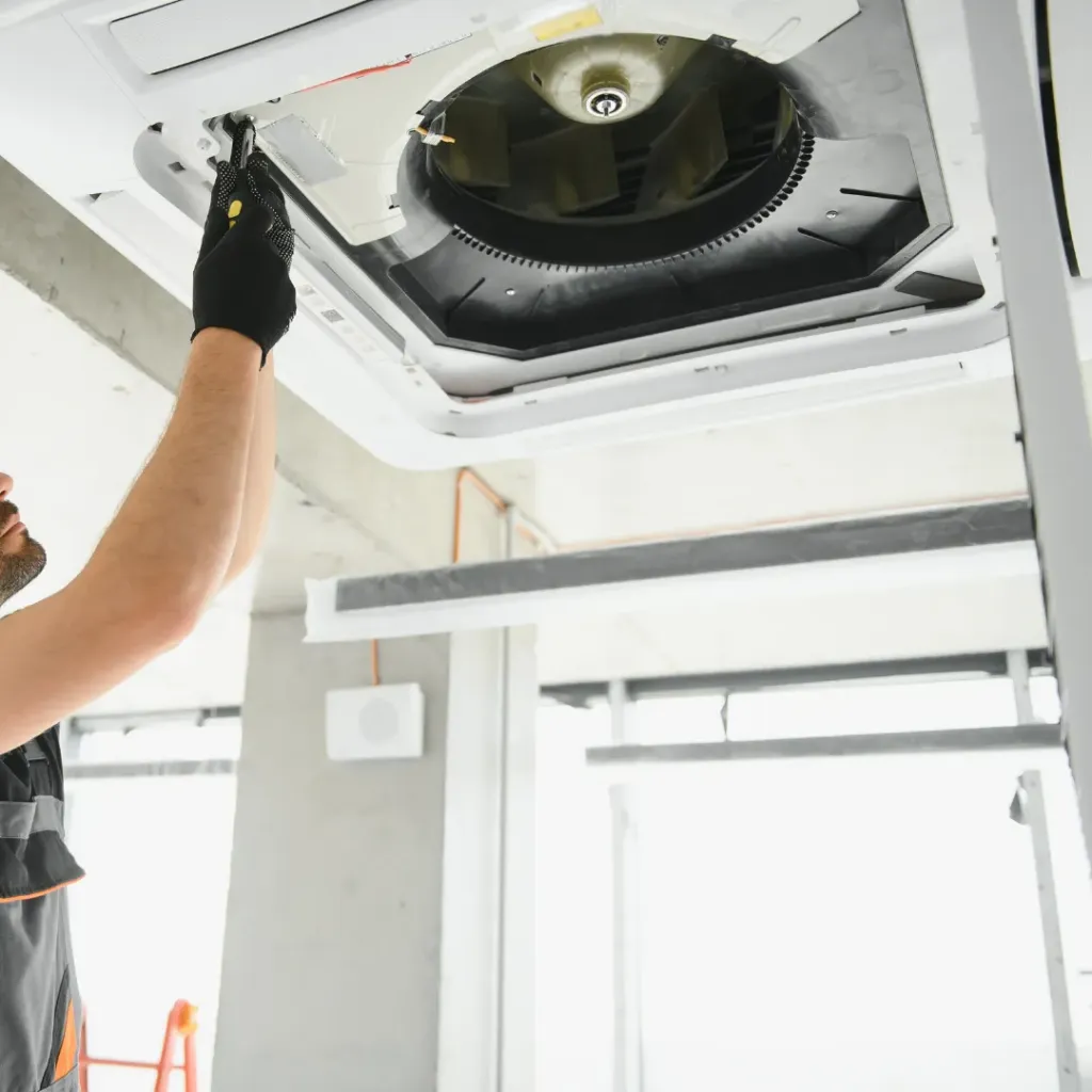 Servicios de taller para fabricación de ductos de aire acondicionado